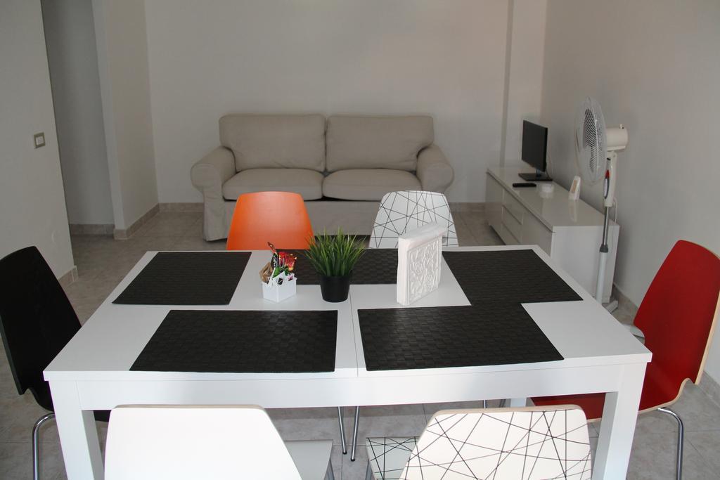 Stephenson Apartment Milano Værelse billede