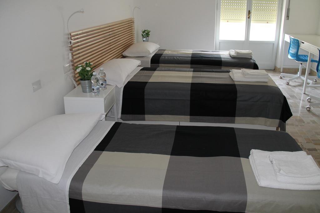 Stephenson Apartment Milano Værelse billede