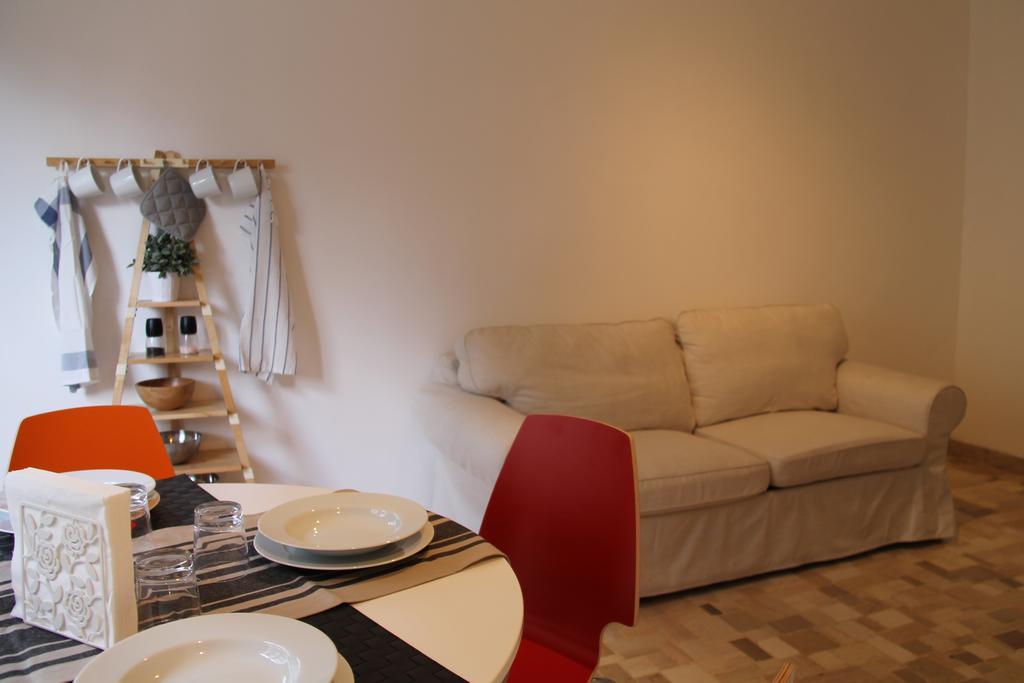 Stephenson Apartment Milano Værelse billede