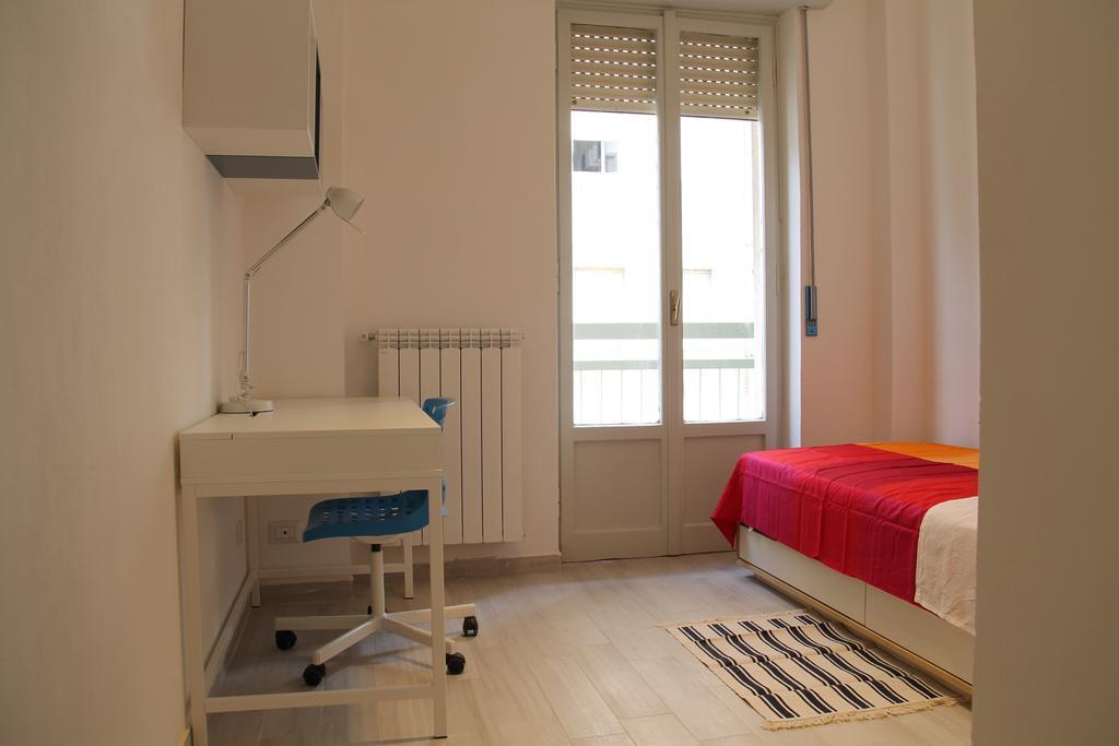 Stephenson Apartment Milano Værelse billede
